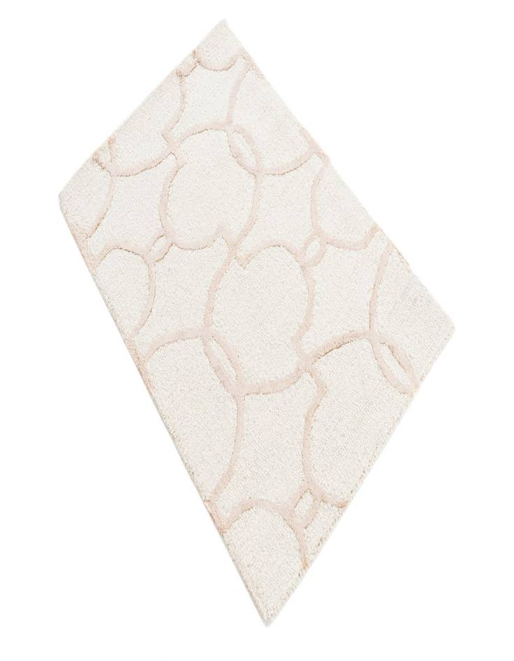 Detail image of 2' 1 x 3' 1 Luna Rug