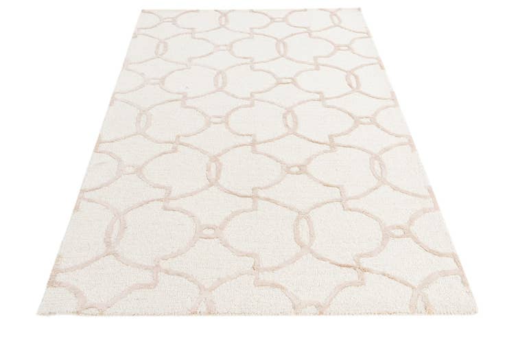 Detail image of 4' 1 x 6' Luna Rug