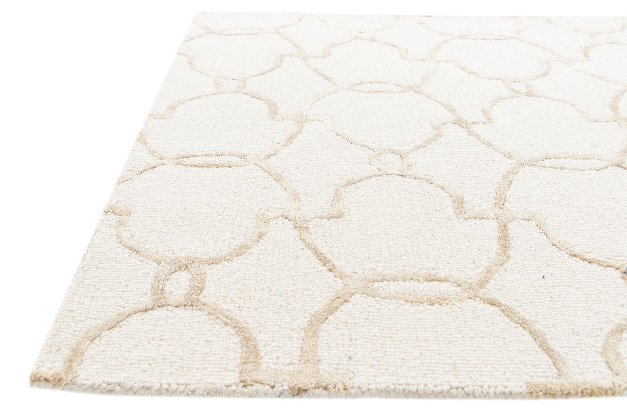 4' 1 x 6' Luna Rug