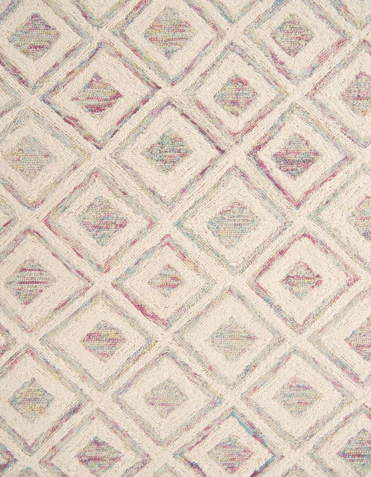 Detail image of 5' 1 x 7' Luna Rug