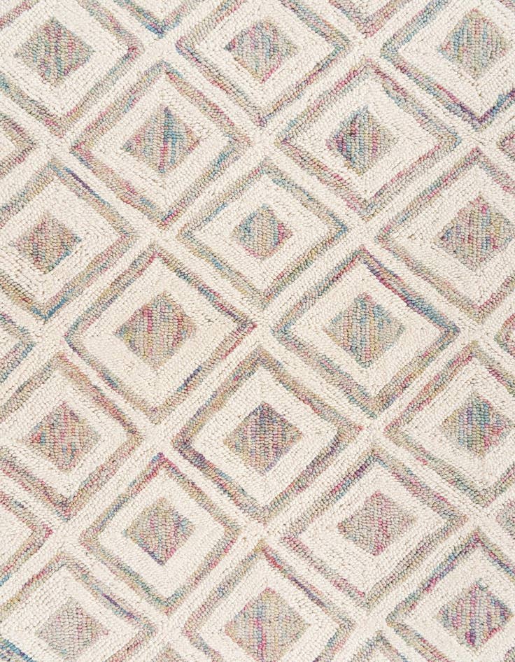 Detail image of 5' 1 x 7' Luna Rug