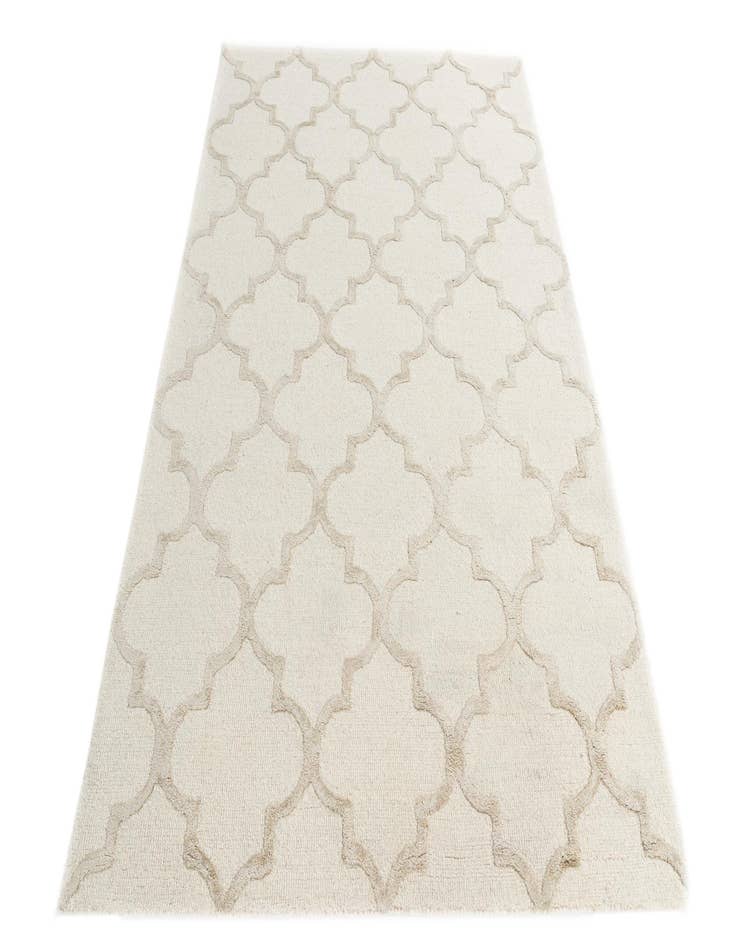 Detail image of 5' x 7' 5 Luna Rug