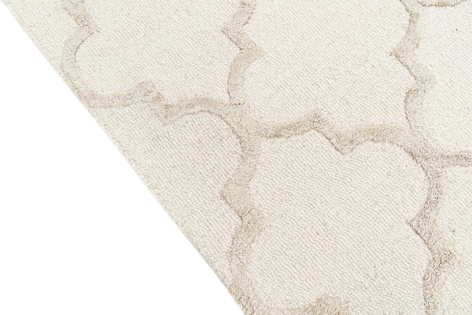 5' x 7' 5 Luna Rug
