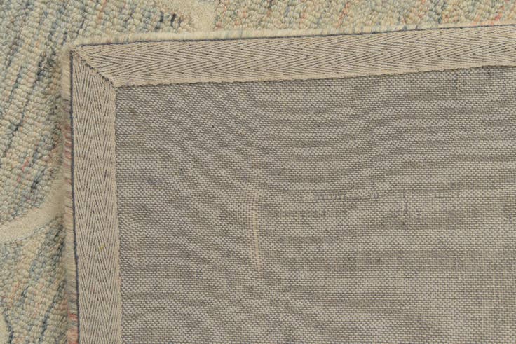 Detail image of 5' 1 x 8' Luna Rug