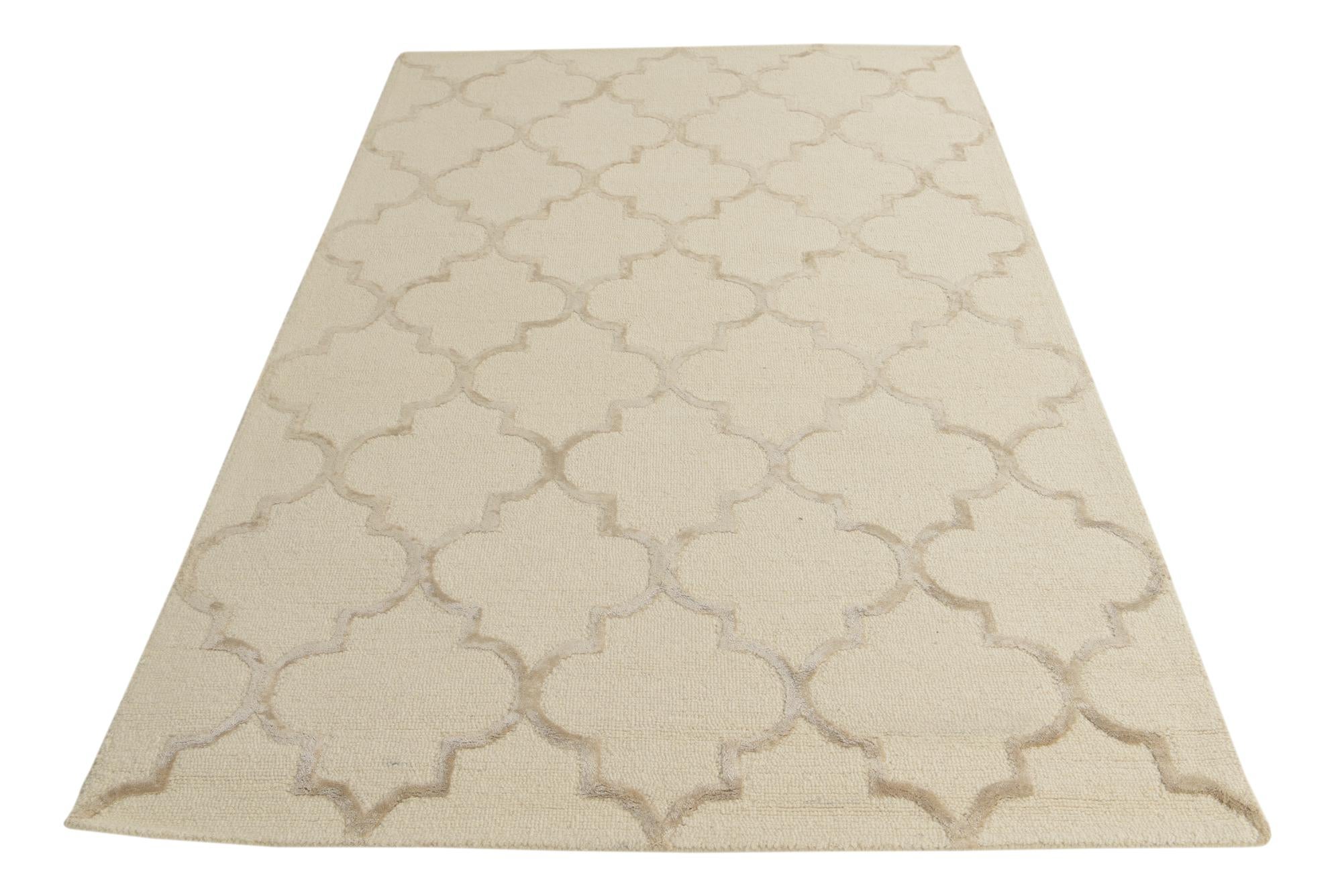 5' x 7' 5 Luna Rug
