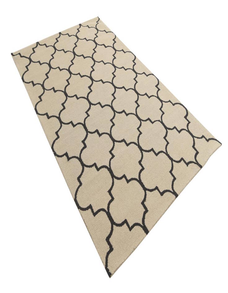 Detail image of 5' x 7' 10 Luna Wool Rug