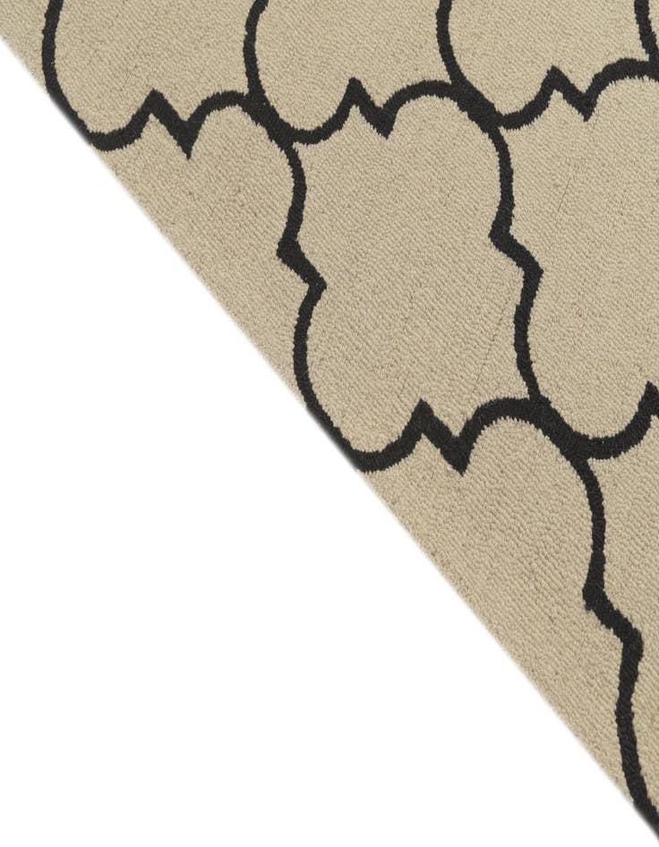 Detail image of 5' x 7' 10 Luna Wool Rug