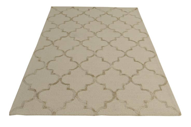 Detail image of 5' 1 x 7' 6 Luna Rug