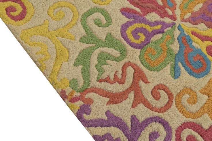 Detail image of 5' x 7' 6 Luna Wool Rug