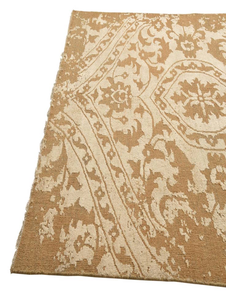 Detail image of 7' 10 x 10'  Hand Knotted Luna Rug