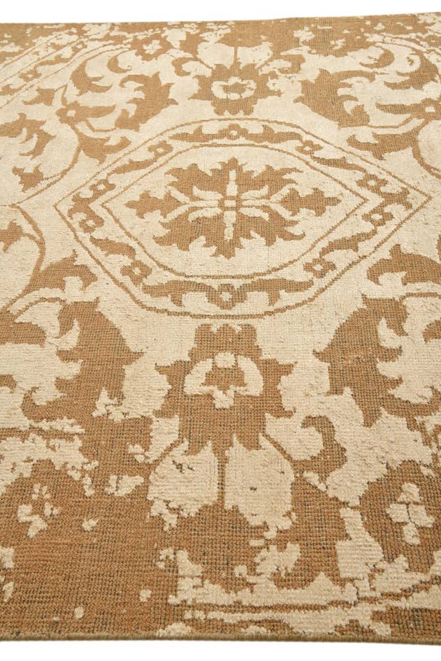 Detail image of 7' 10 x 10' Hand Knotted Luna Rug