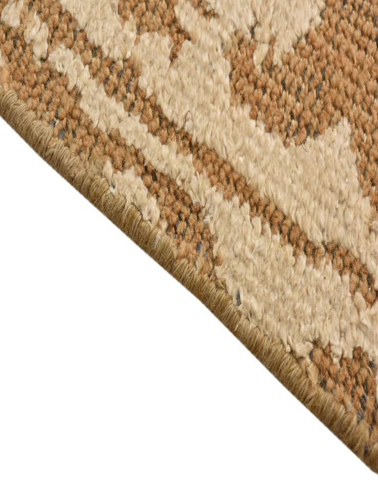 Detail image of 7' 10 x 10'  Hand Knotted Luna Rug