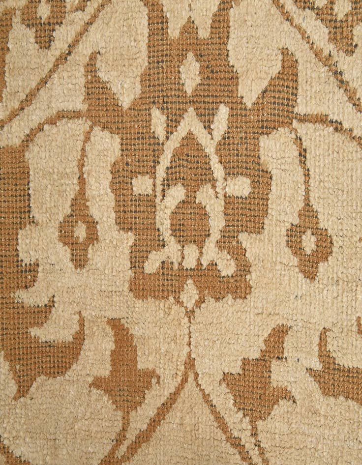 Detail image of 7' 10 x 10'  Hand Knotted Luna Rug