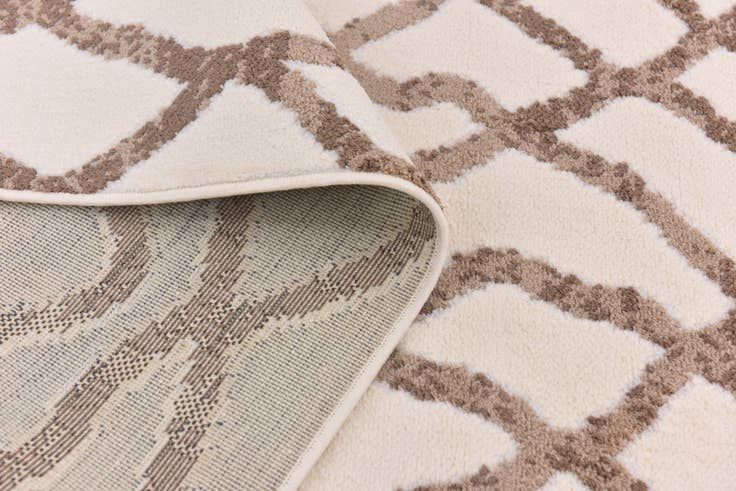 Detail image of 5' x 7' 6 Luxe Frieze Rug