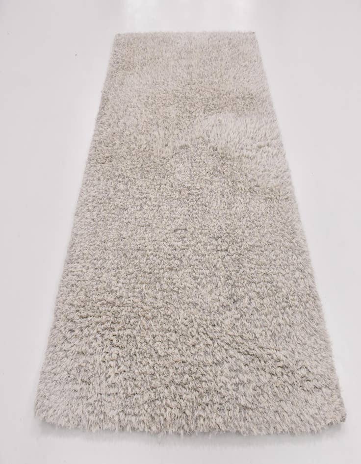 Detail image of 5' 4 x 7' 9 Luxury Solid Shag Rug
