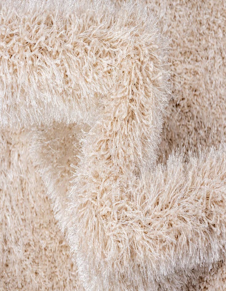 Detail image of 5' x 8' Luxury Solid Shag Rug