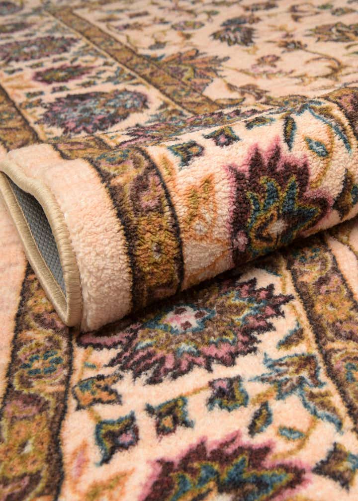6' 7 x 9' Medina Rug