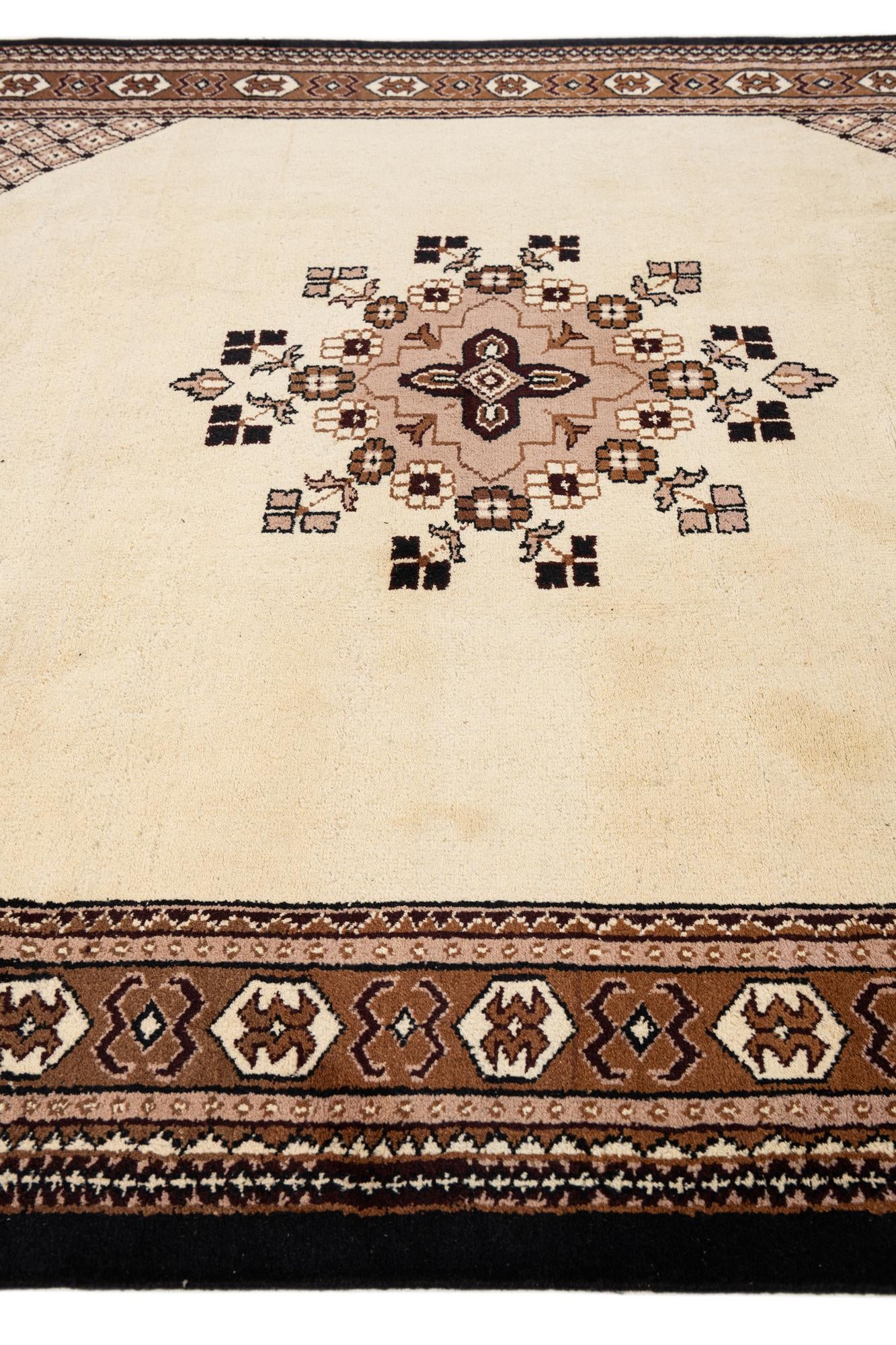6' 7 x 10' Hand Knotted Memeih Wool Rug