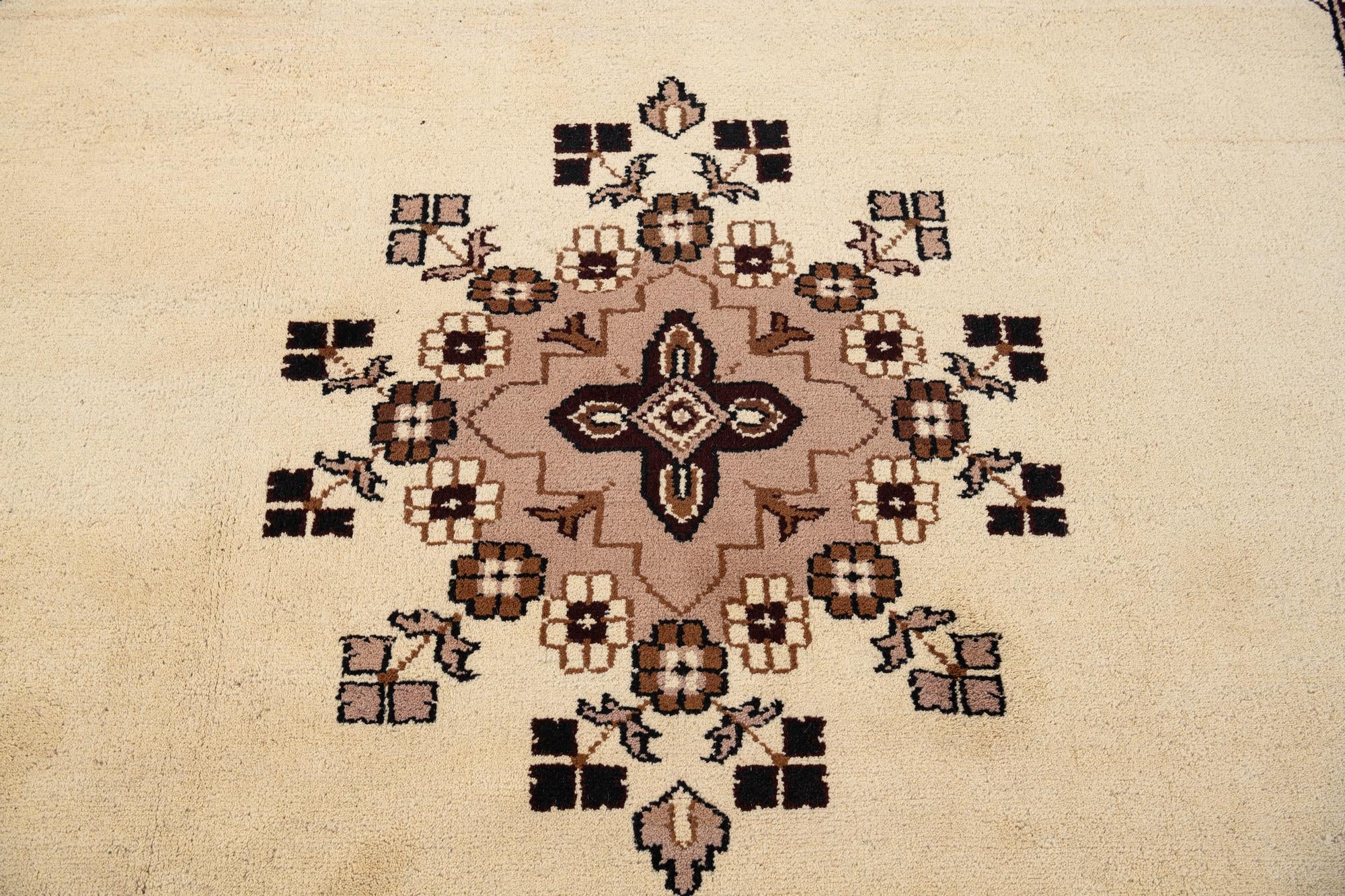 6' 7 x 10' Hand Knotted Memeih Wool Rug
