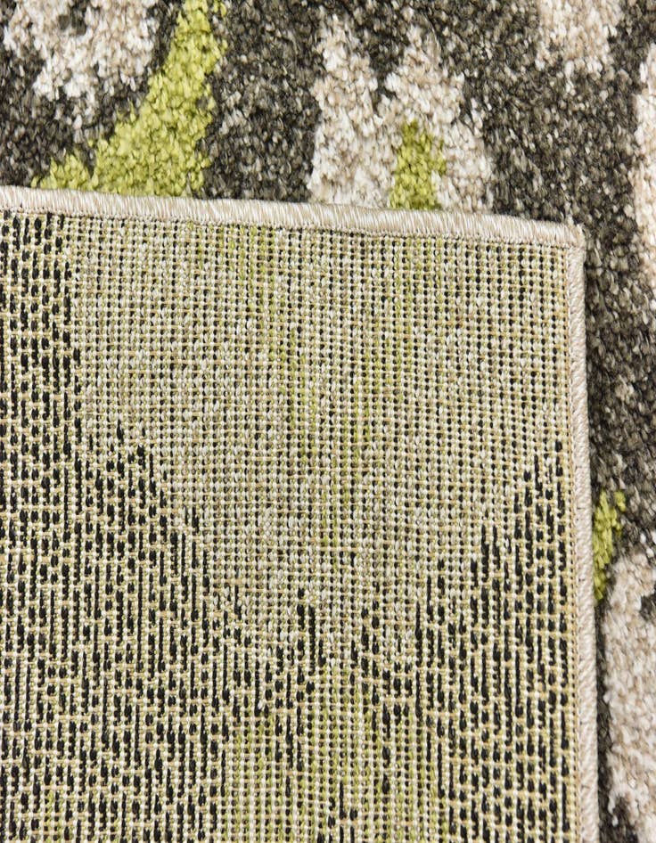 Detail image of 5' x 7' 7 Midas Frieze Rug