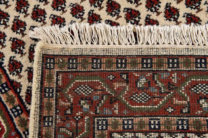 3' 2 x 5' 2 Hand Knotted Mir Wool Rug