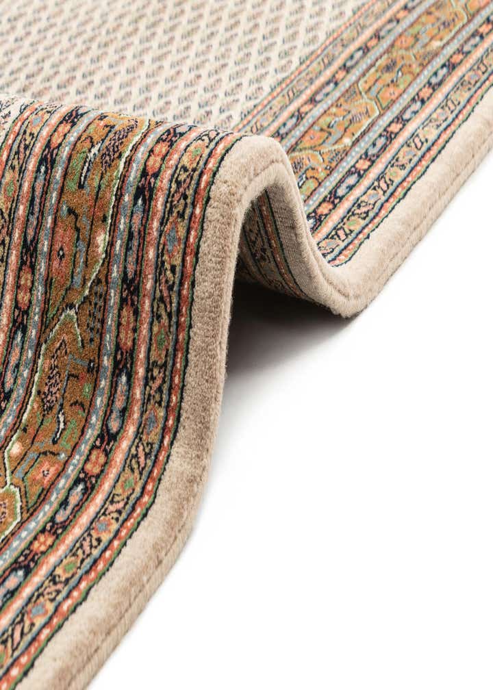 5' 7 x 7' 10 Hand Knotted Mir Wool Rug