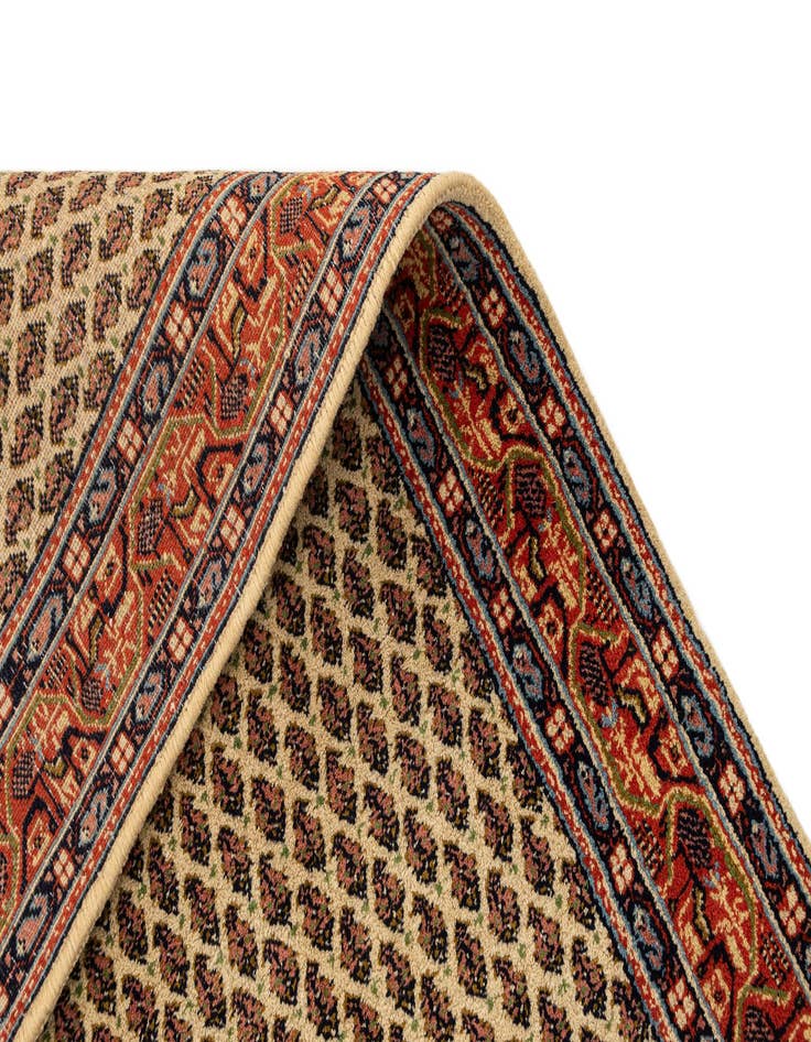 Detail image of 3' 5 x 5' 5 Hand Knotted Mir Wool Rug