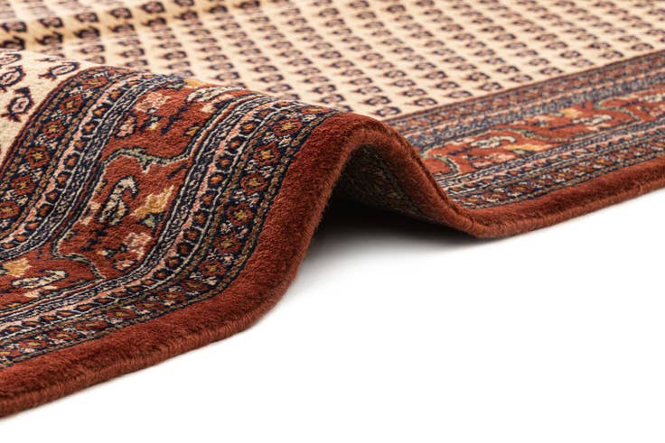 Detail image of 4' 2 x 6' 5 Hand Knotted Mir Oriental Wool Rug