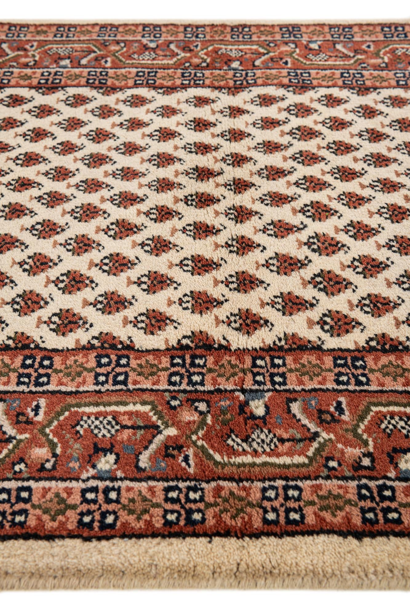 3' x 5' 4 Hand Knotted Mir Wool Rug