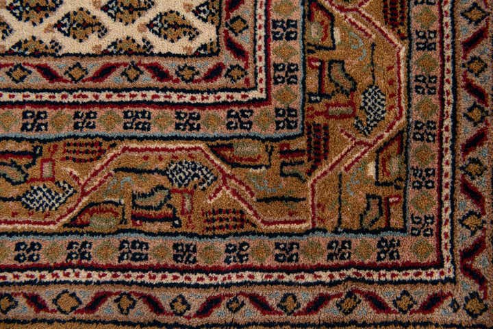 5' 6 x 10' 1 Hand Knotted Mir Oriental Wool Rug