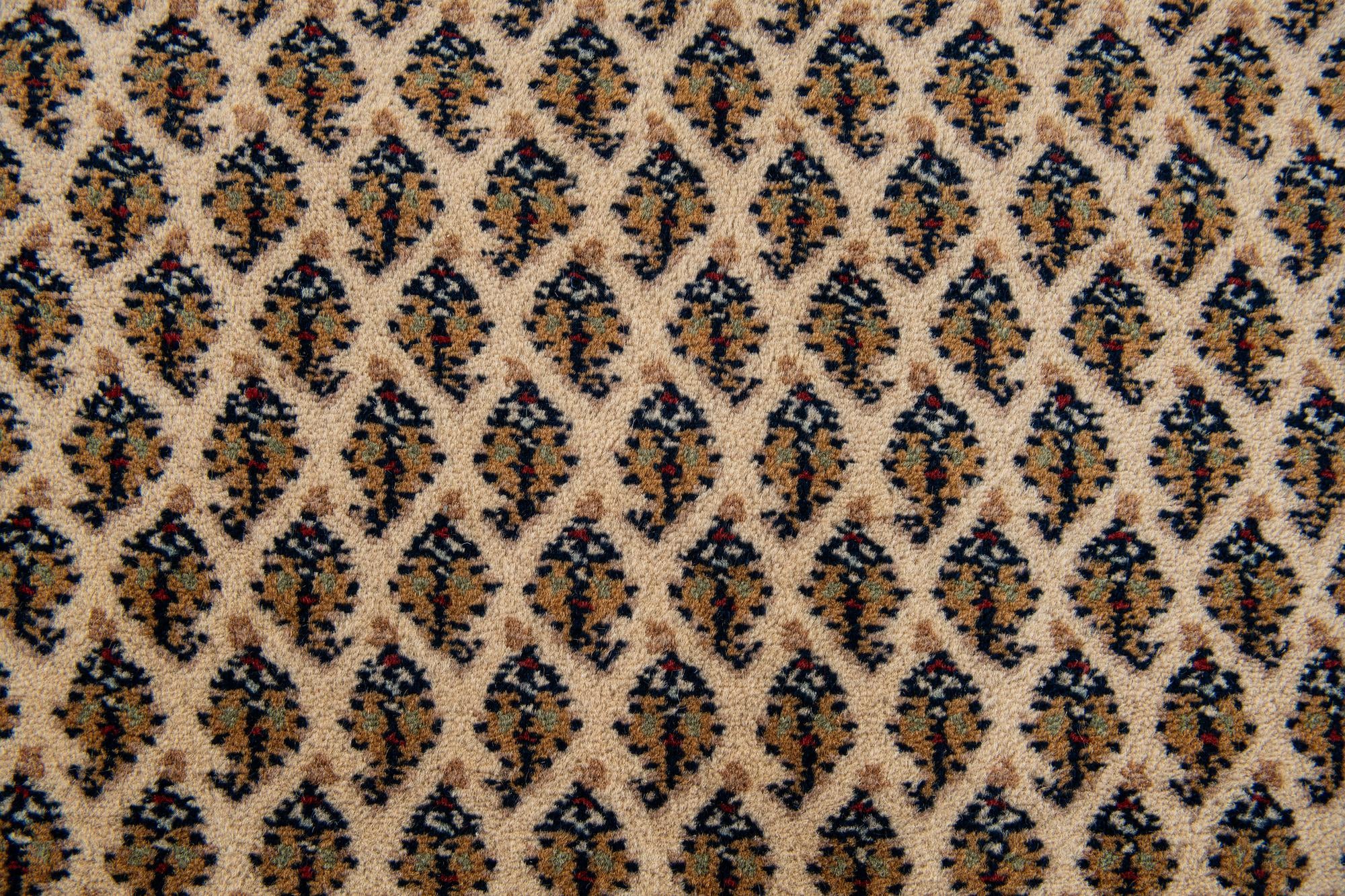 5' 6 x 10' 3 Hand Knotted Mir Wool Rug