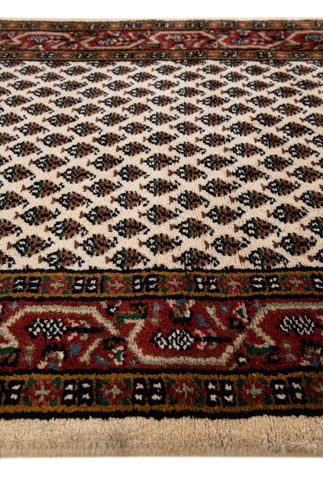 Detail image of 3' x 5' 4 Hand Knotted Mir Wool Rug
