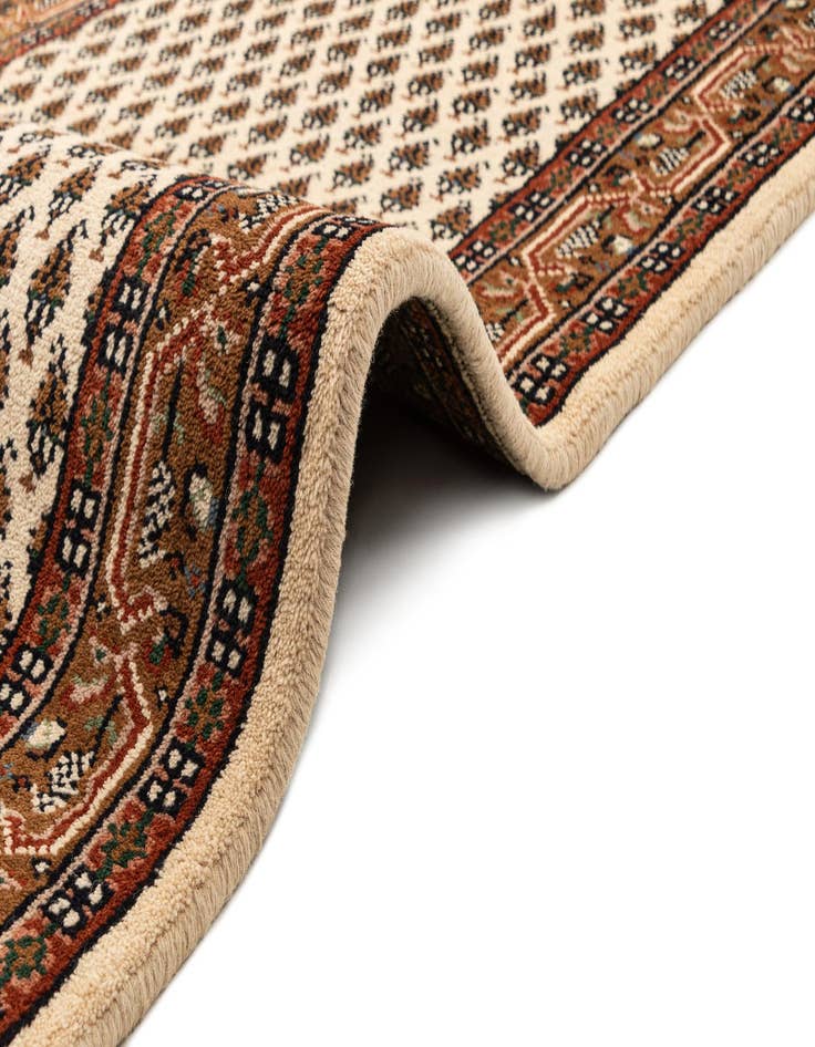 Detail image of 3' x 5' 3 Hand Knotted Mir Wool Rug