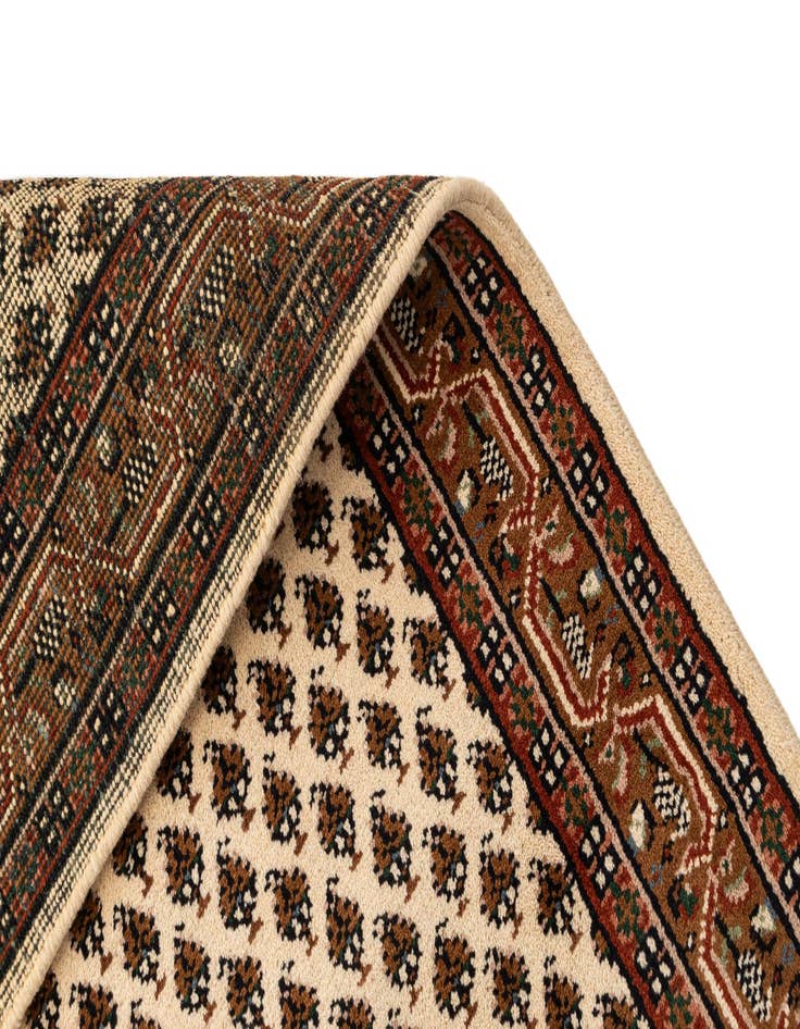 Detail image of 3' x 5' 3 Hand Knotted Mir Wool Rug