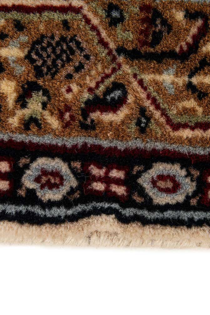 2' 5 x 4' 8 Hand Knotted Mir Wool Rug