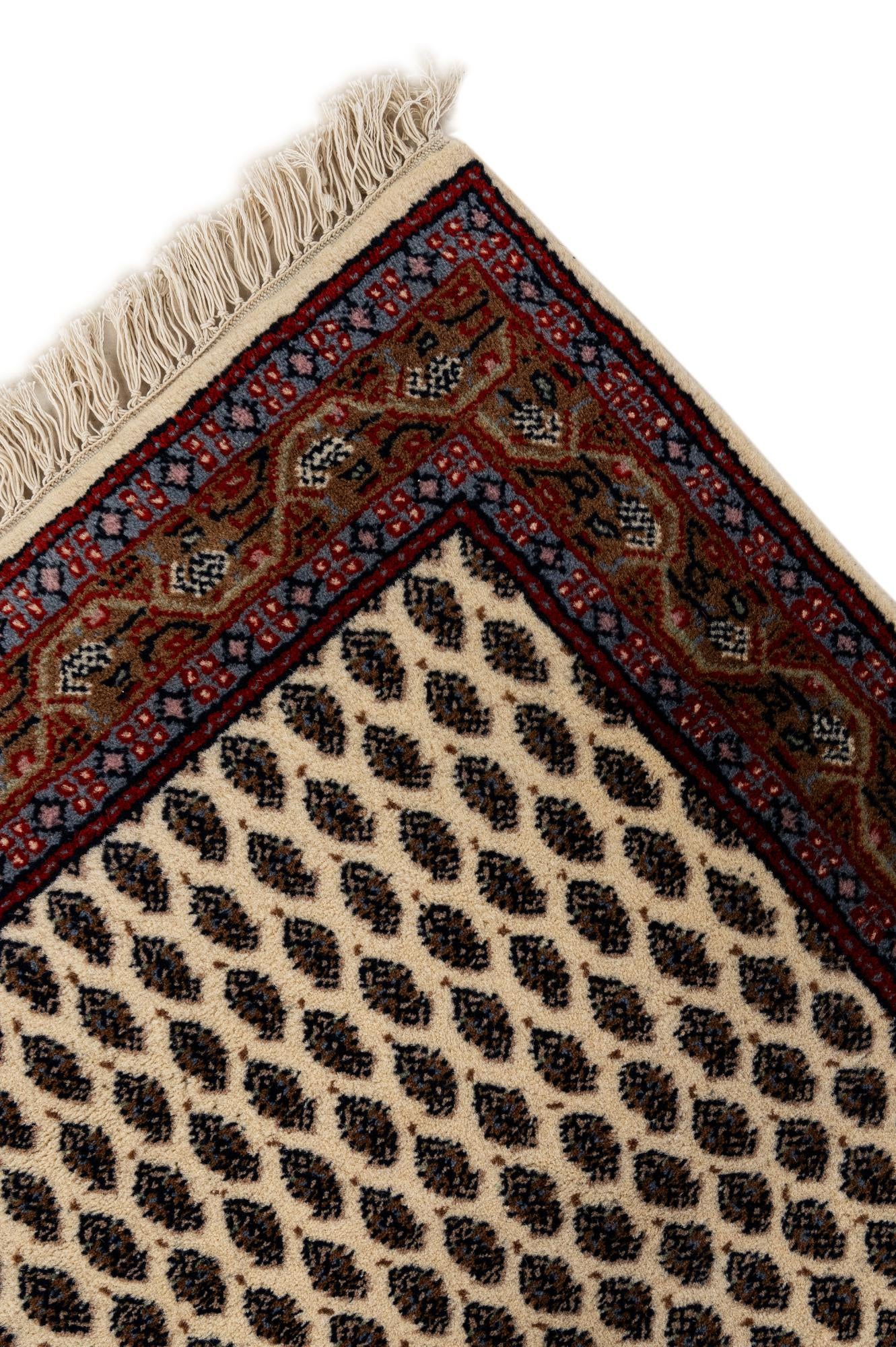 2' 11 x 5' 1 Hand Knotted Mir Wool Rug