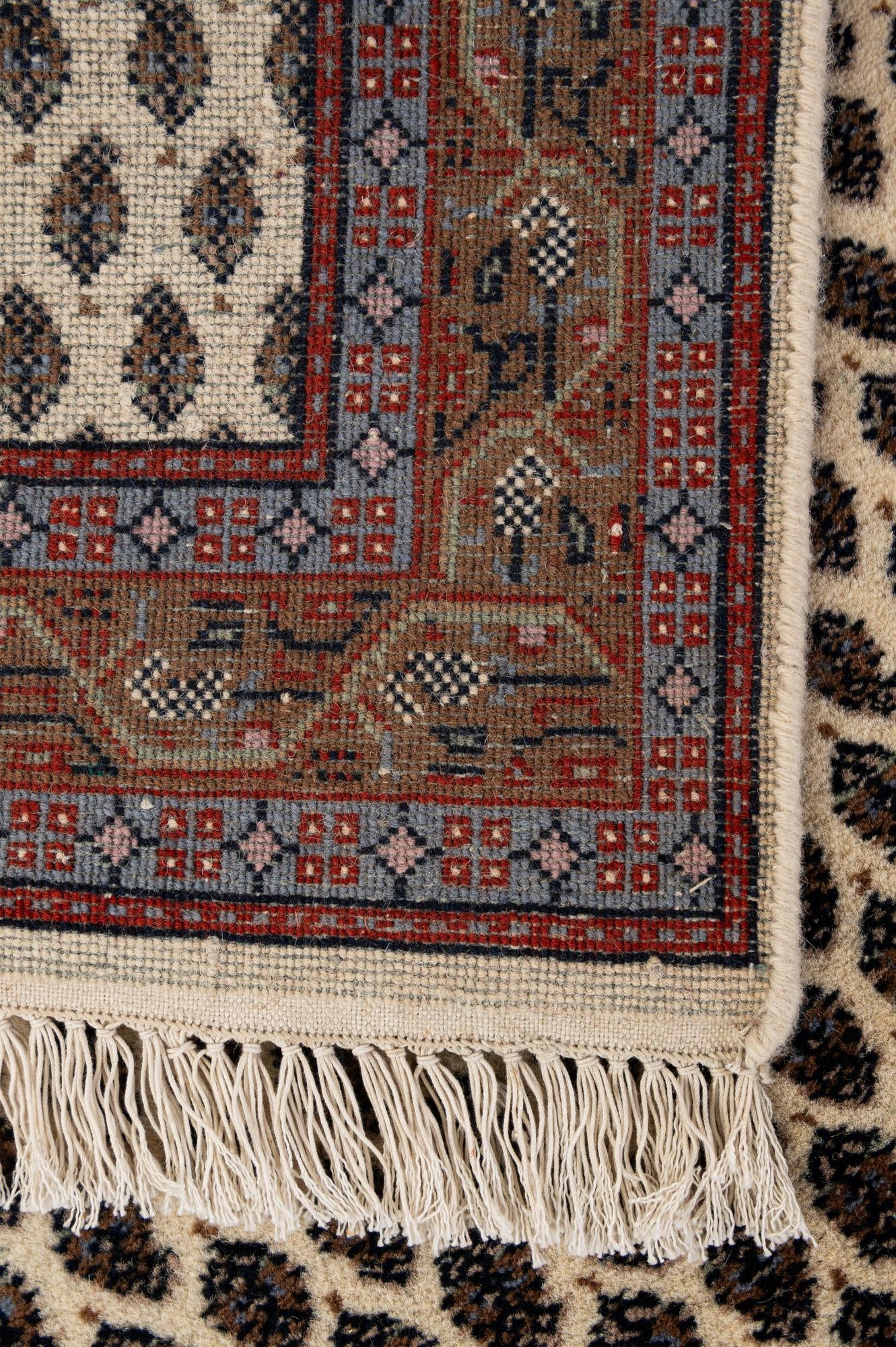 2' 11 x 5' 1 Hand Knotted Mir Wool Rug