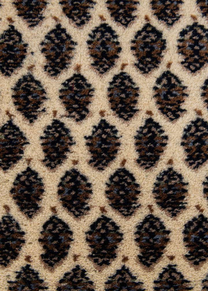 2' 11 x 5' 1 Hand Knotted Mir Wool Rug