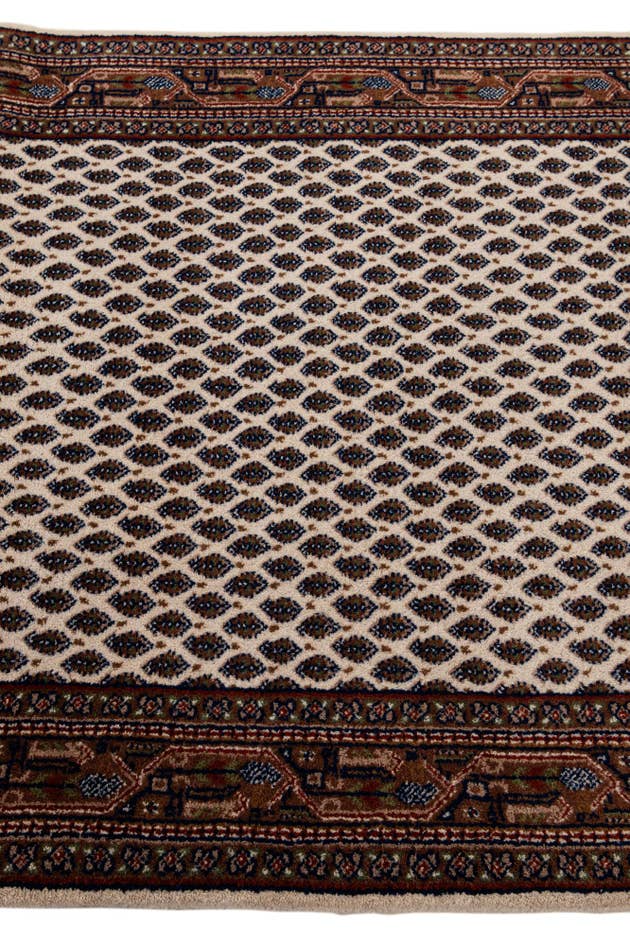 Detail image of 3' 2 x 5' 6 Hand Knotted Mir Wool Rug