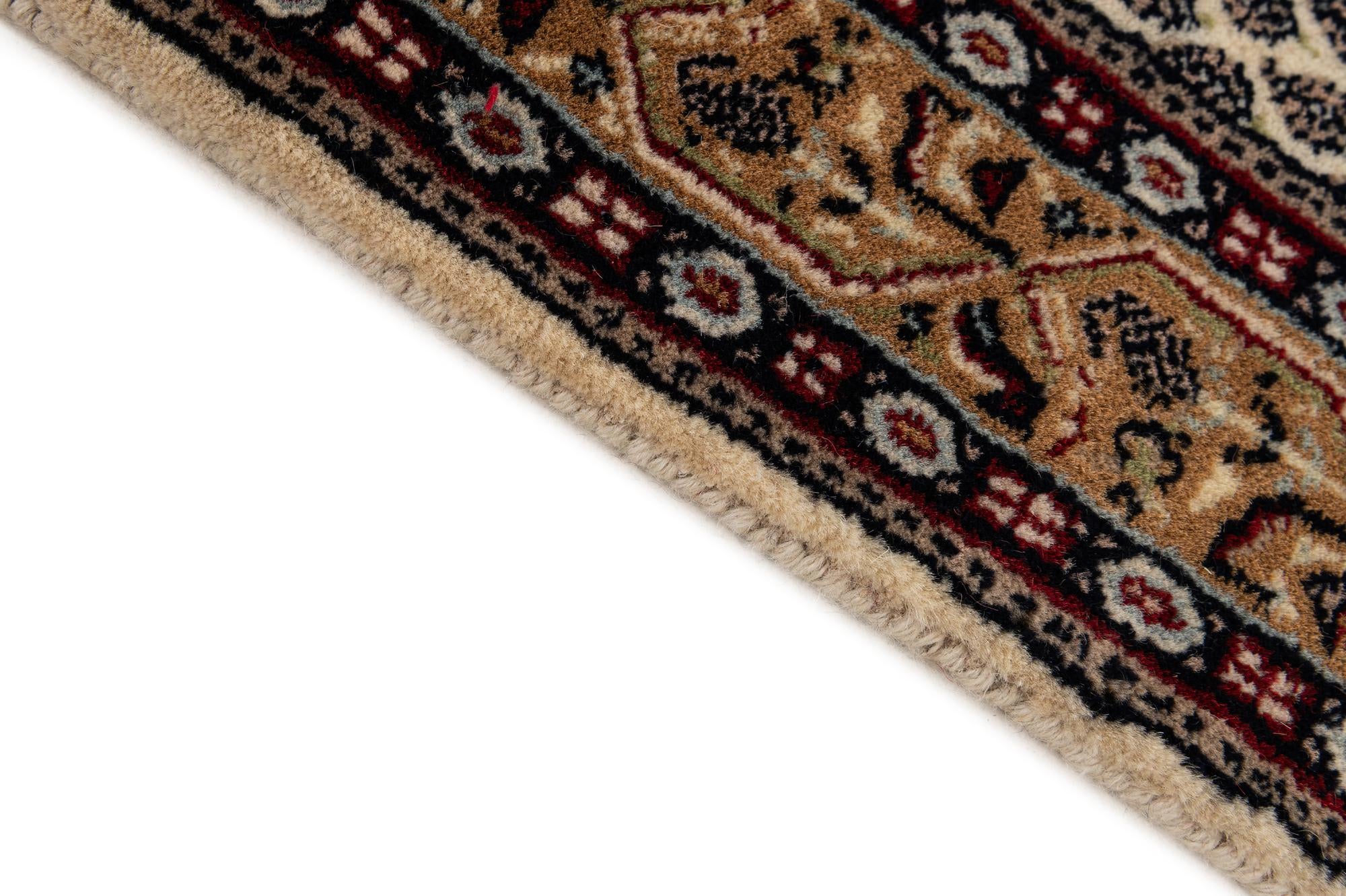 2' 11 x 5' 3 Hand Knotted Mir Wool Rug