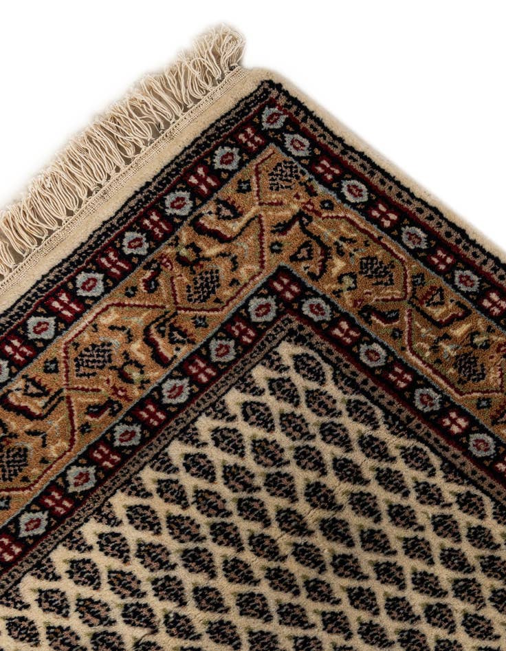 Detail image of 2' 11 x 5' 3  Hand Knotted Mir Wool Rug