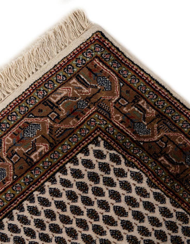 Detail image of 2' 11 x 5' 1  Hand Knotted Mir Wool Rug