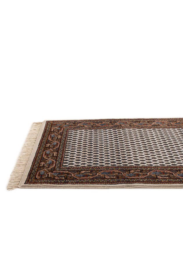 Detail image of 2' 11 x 5' 1 Hand Knotted Mir Wool Rug
