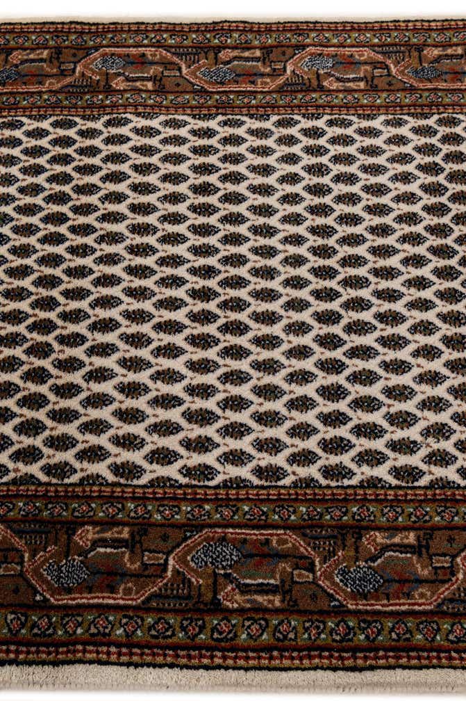 2' 11 x 5' 1 Hand Knotted Mir Wool Rug