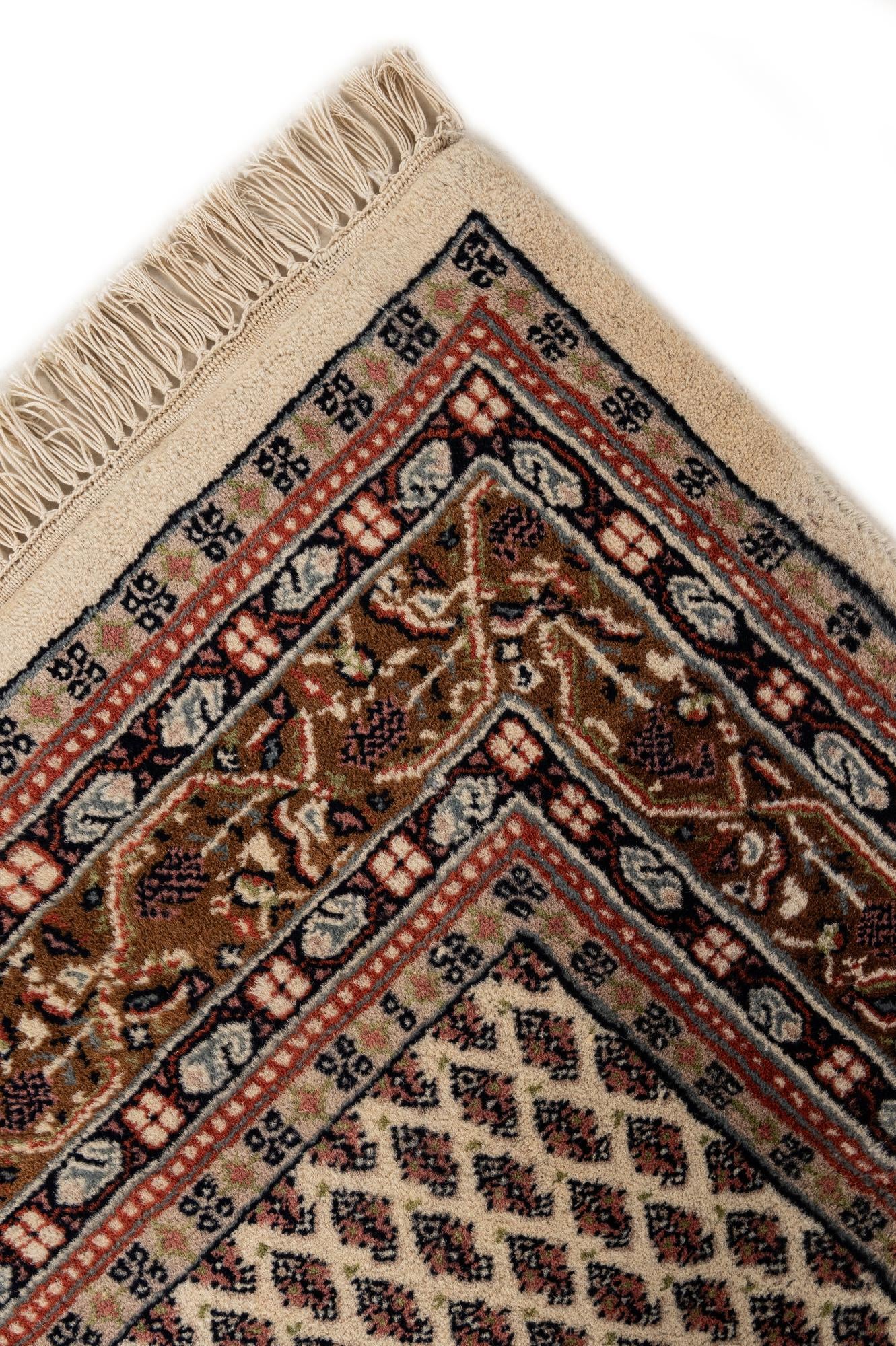 3' 11 x 5' 11 Hand Knotted Mir Wool Rug