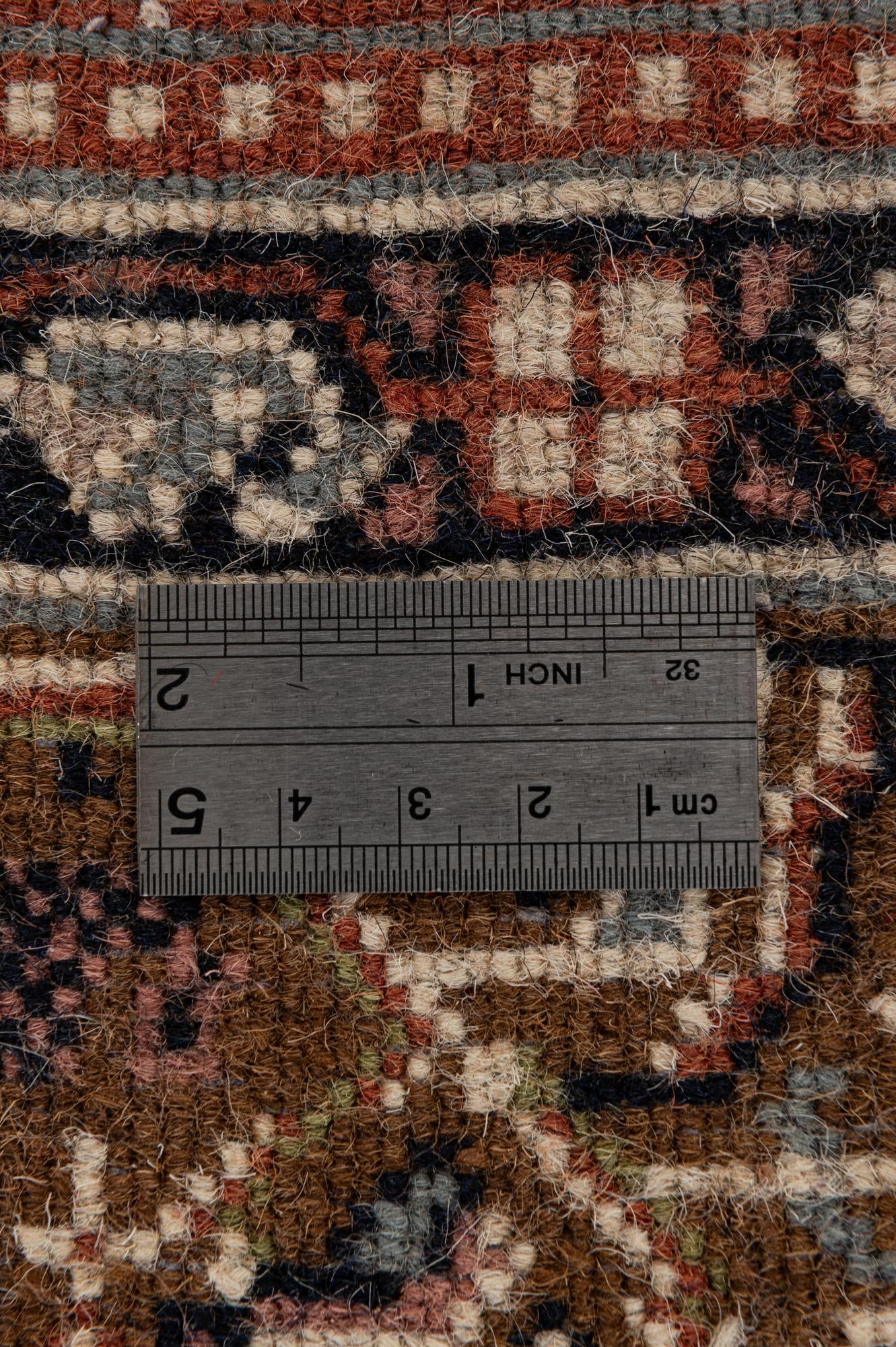 3' 11 x 5' 11 Hand Knotted Mir Wool Rug