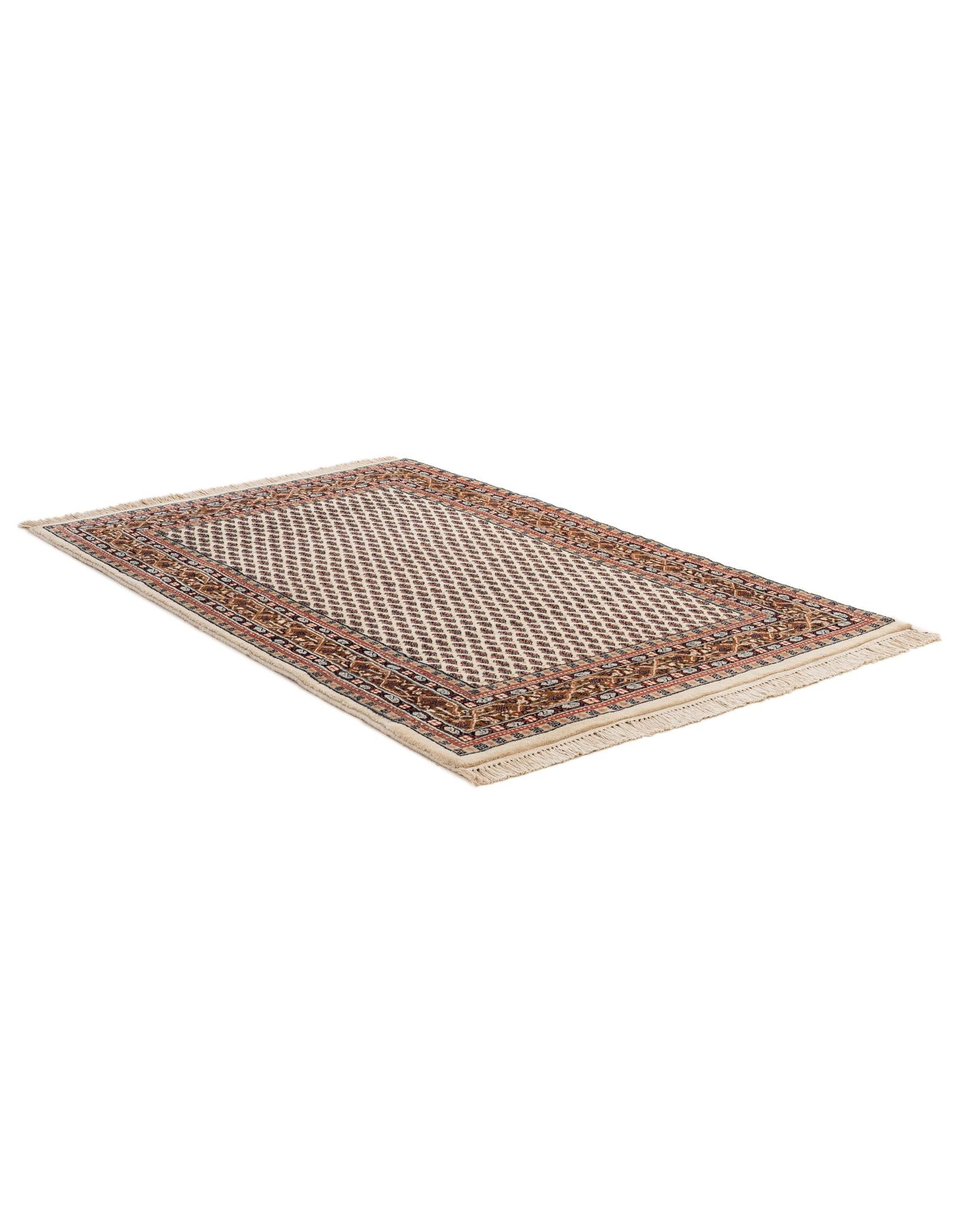 3' 11 x 5' 11 Hand Knotted Mir Wool Rug