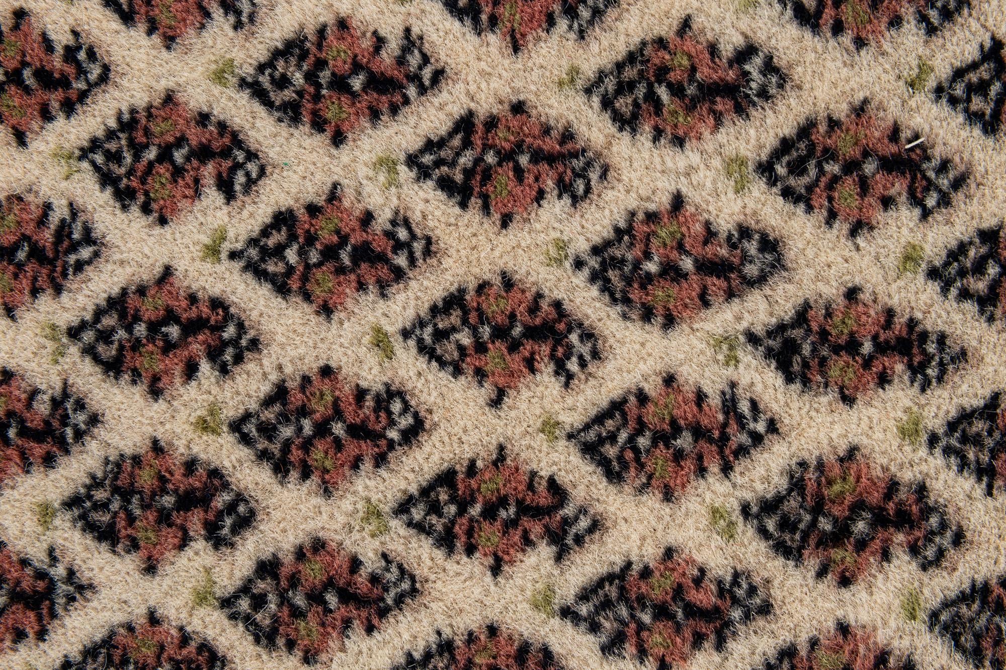 3' 11 x 5' 11 Hand Knotted Mir Wool Rug