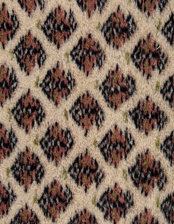 Detail image of 3' 11 x 5' 11  Hand Knotted Mir Wool Rug