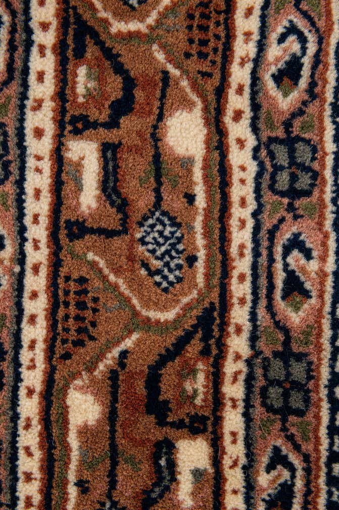 4' 1 x 5' 10 Hand Knotted Mir Wool Rug